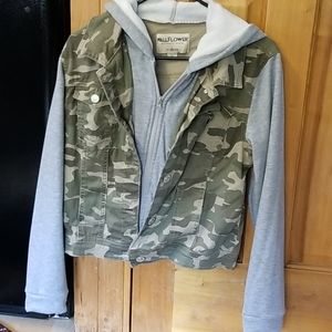 WALLFLOWER Camoflauge jacket